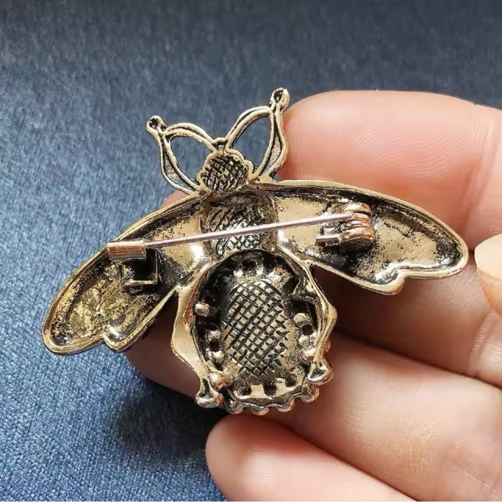 Vintage Bee Rhinestone Brooch Retro Women Crystal Insect - Picture 2 of 5
